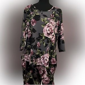 Woman’s floral set